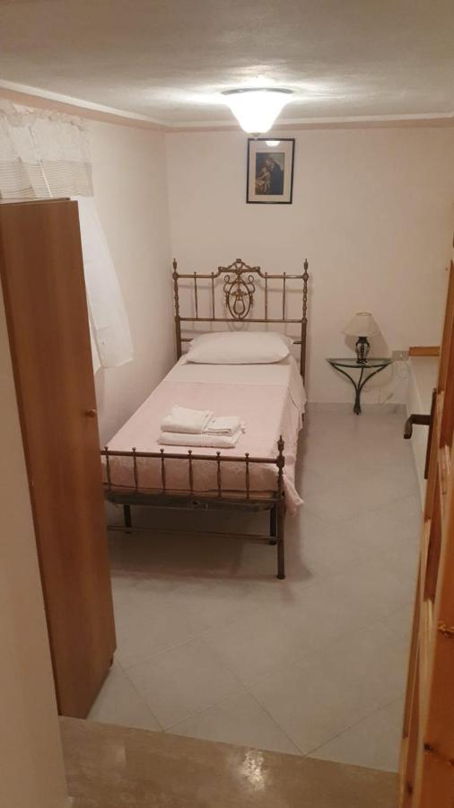 Appartamento "Al Borgo Antico" Aieta Exterior photo